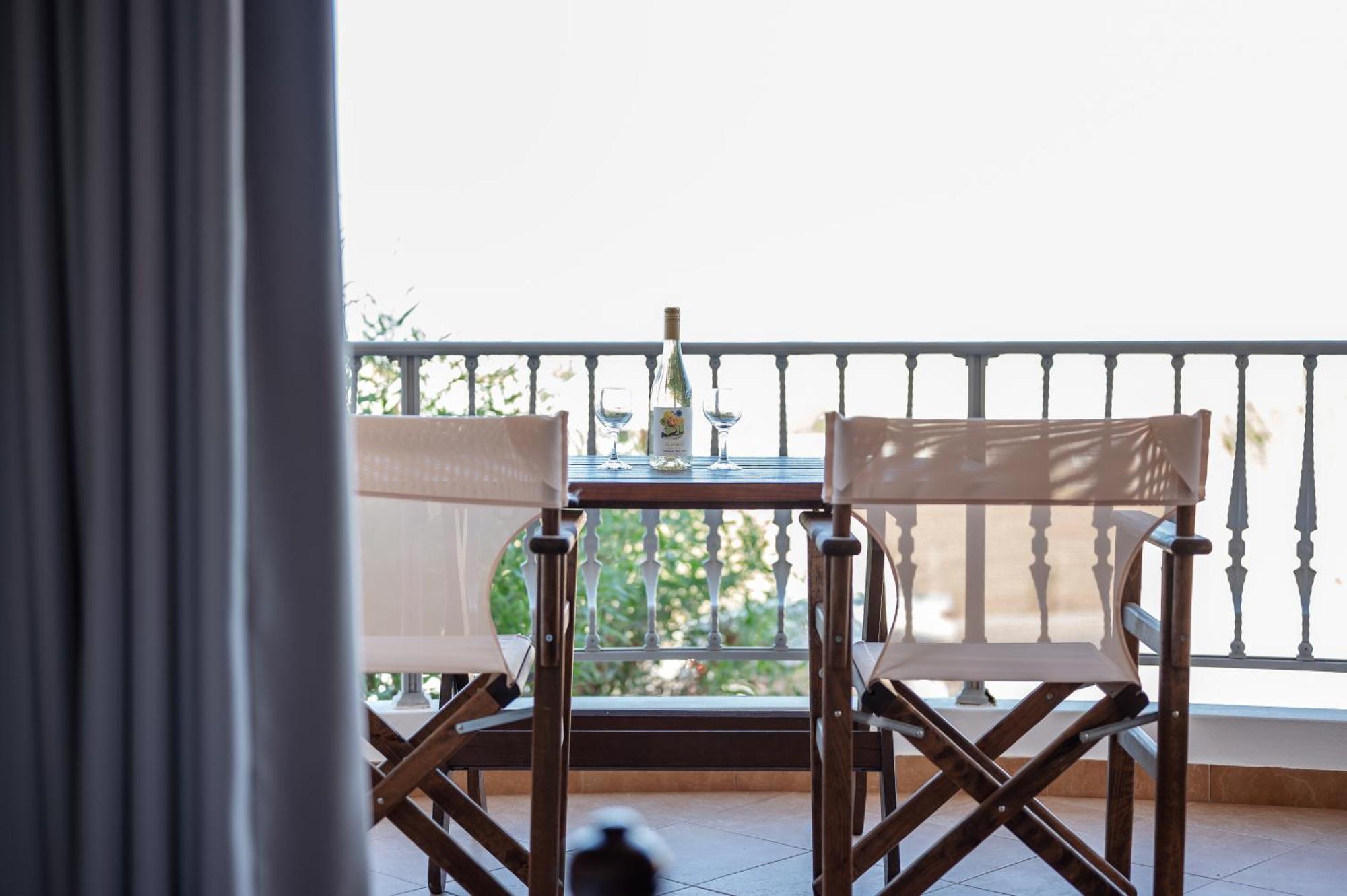 Kahlua Bay Apartments Hersonissos  Zewnętrze zdjęcie